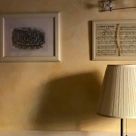 The Pianist S House In The Heart Of Apartment *